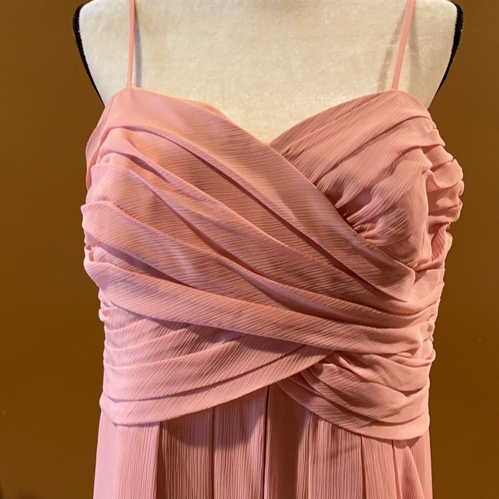 Formal mauve pink long dress. Size 20 Tailored. So it fits more like an 18 - Picture 8 of 8